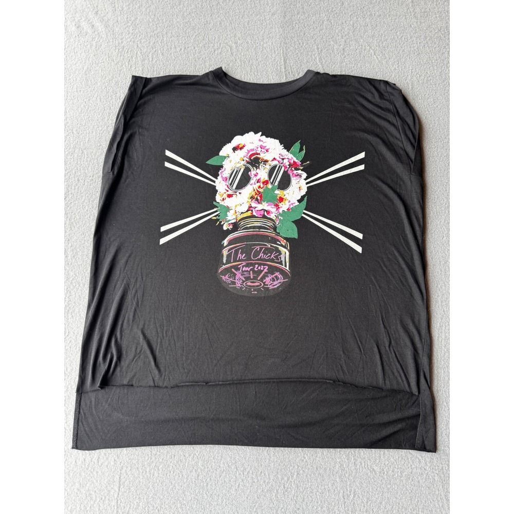 The Chicks Tour 2022 Graphic Muscle Tee Black Floral Gas Mask Medium